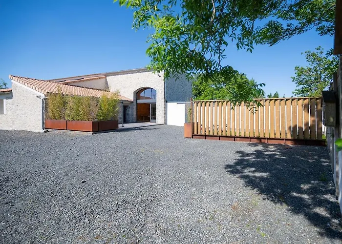 شقة La Tiboire Cote Grange - Authenticite & Elegance Sevremoine